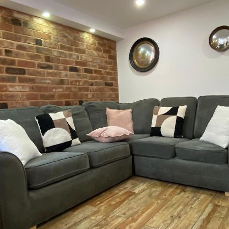 Nice Living Serviced Accommodations 2 Coventry Exterior foto