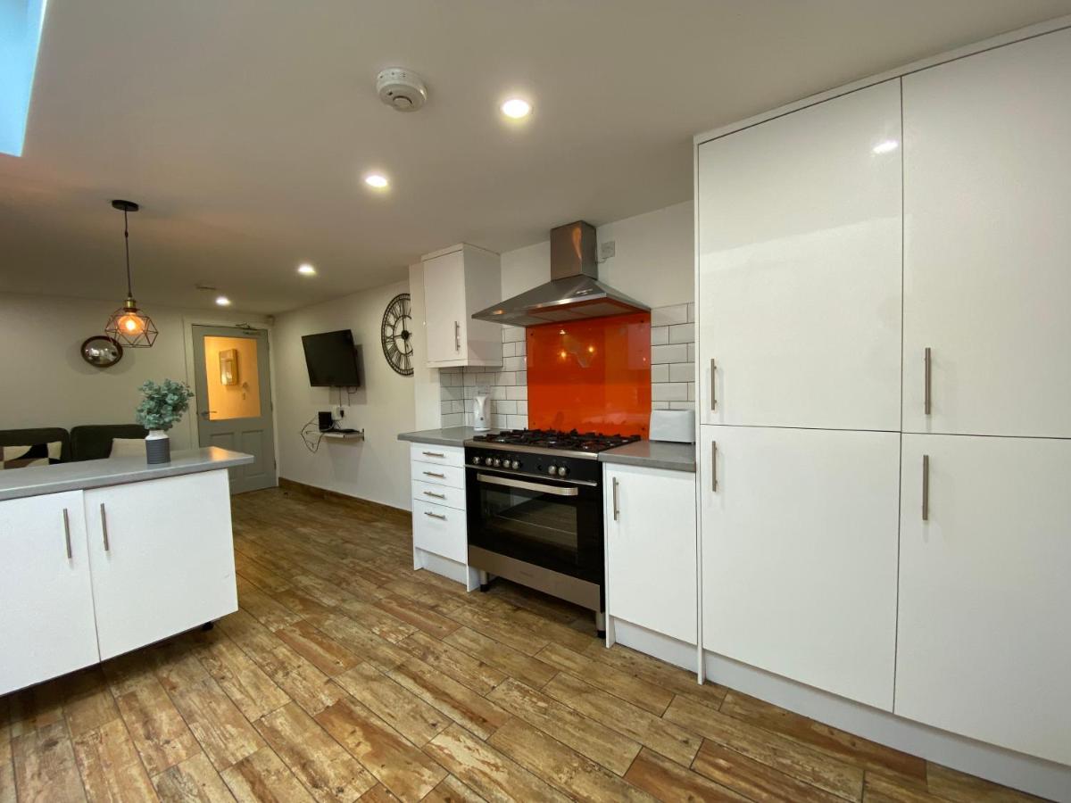 Nice Living Serviced Accommodations 2 Coventry Exterior foto