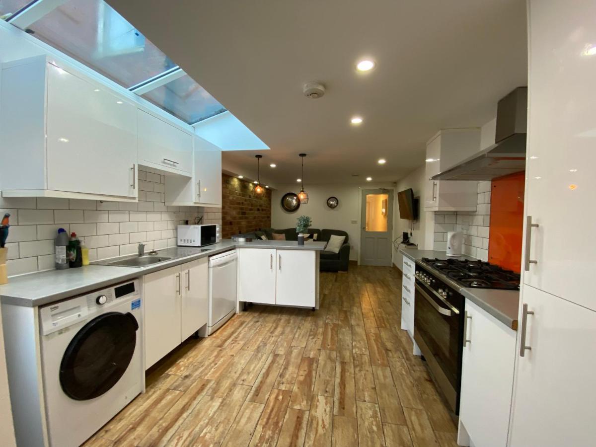 Nice Living Serviced Accommodations 2 Coventry Exterior foto
